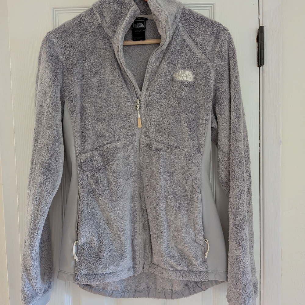 The North Face Women's Light Gray Teddy Fleece Jacket